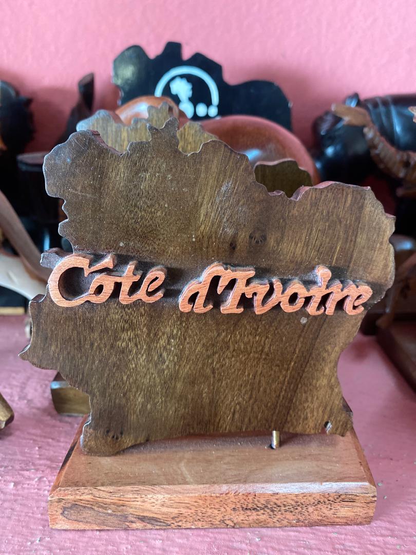 sculpture carte Cote d'ivoire